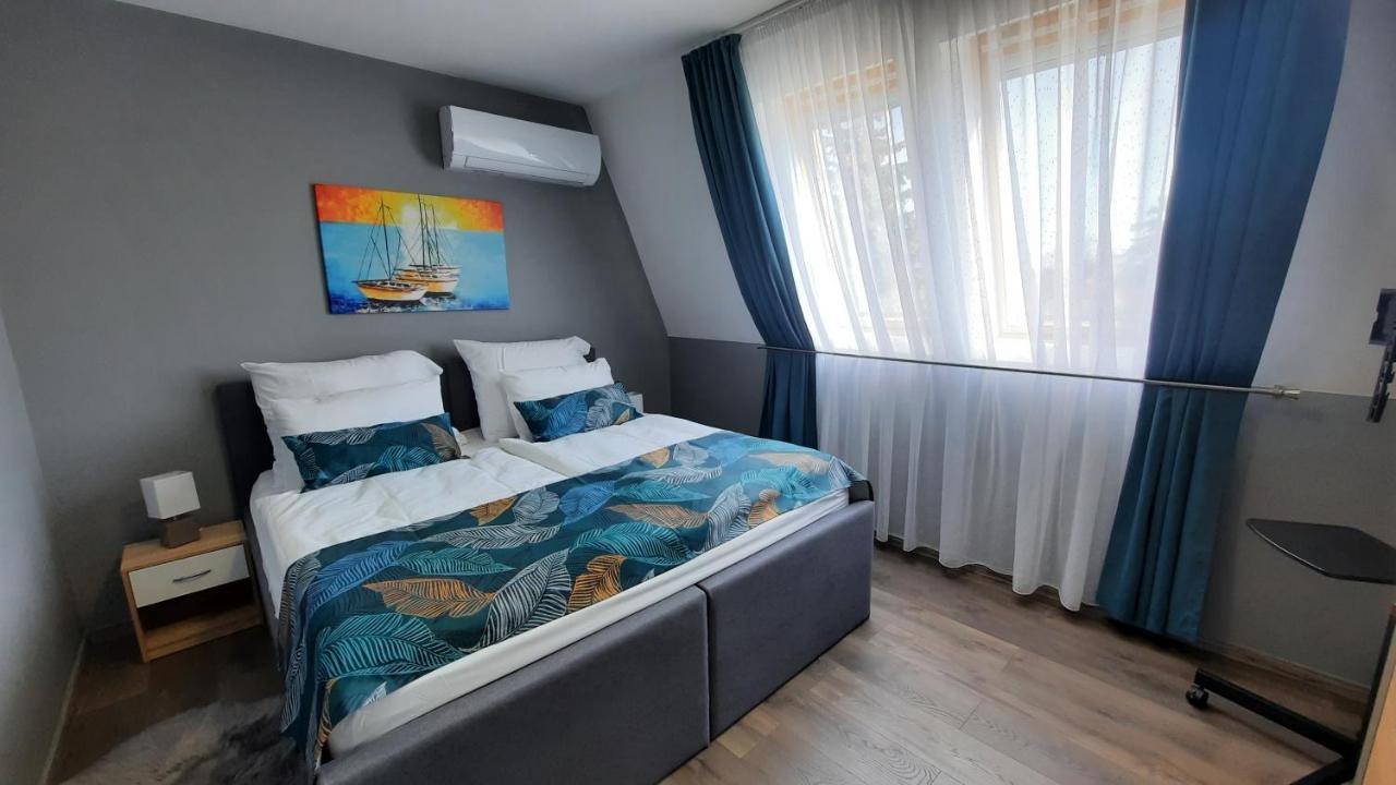 Balaton Legendaja Apartman Siófok Exterior foto